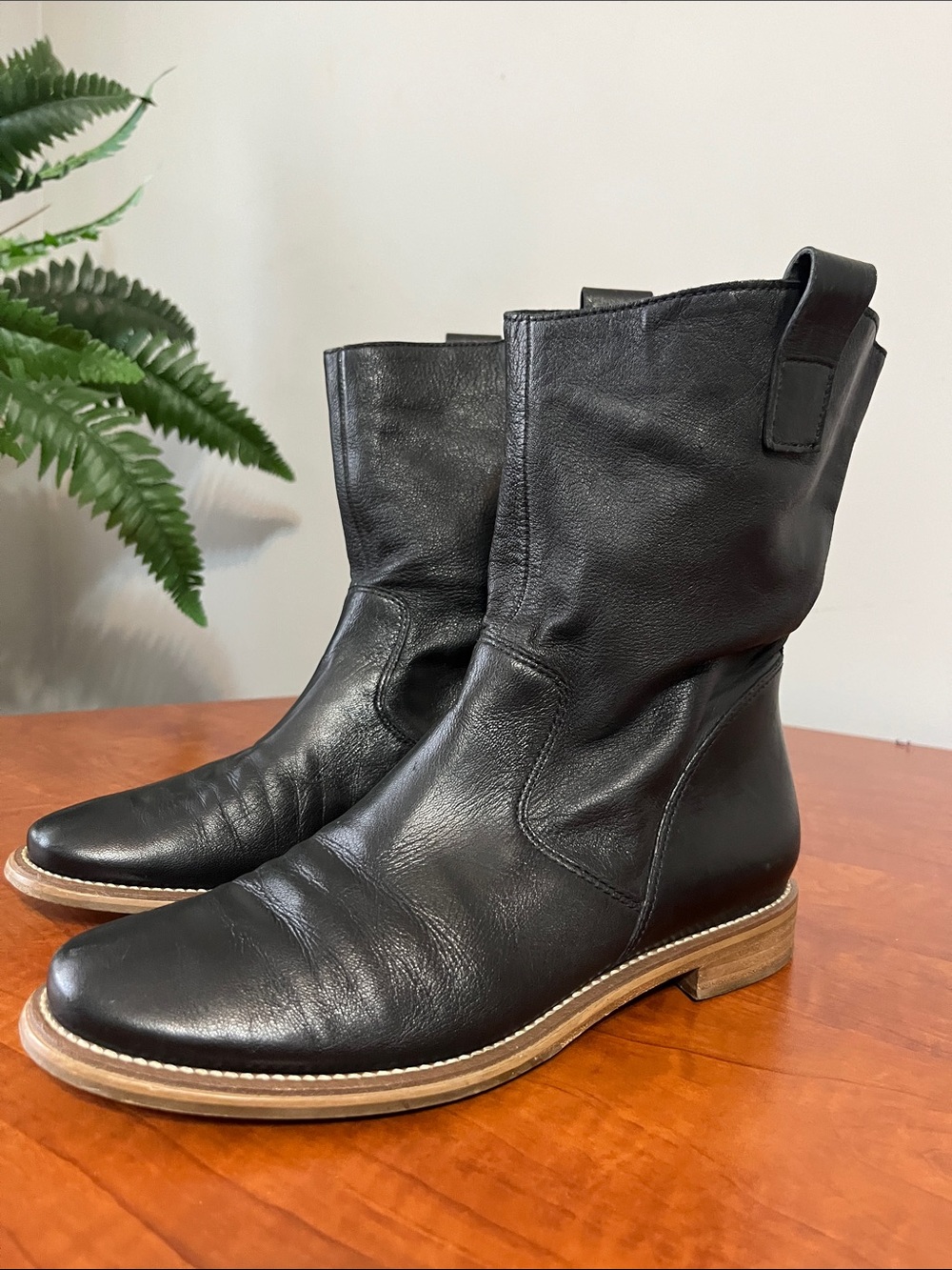 Cole Haan Zillie Nike Air Black pull on leather boots Wooden Haan X Nike Air
